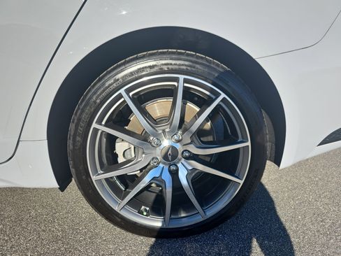 Used 2023 Genesis G70 3.3T image 30