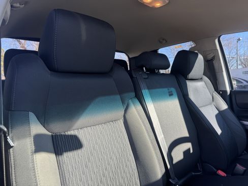 Used 2015 Toyota Tundra SR5 image 20