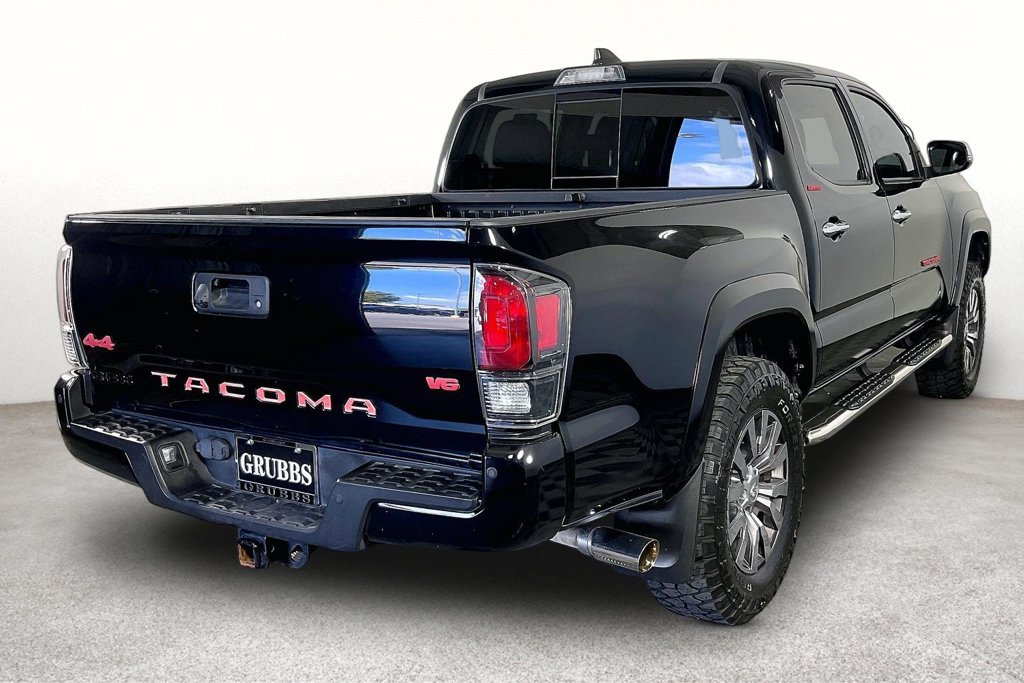 Used 2022 Toyota Tacoma Limited w/ Nightshade Package AWD/4WD image 2