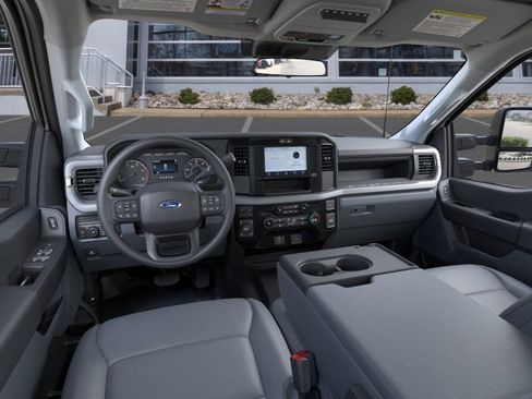 New 2025 Ford F250 XL w/ XL Driver Assist Package image 9
