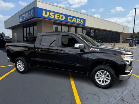 Used 2024 Chevrolet Silverado 1500 LT image 4