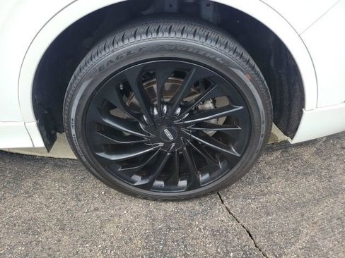 Used 2023 Lincoln Aviator Black Label image 17