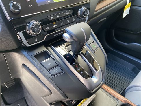 Certified 2022 Honda CR-V Touring image 17