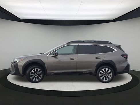 Certified 2023 Subaru Outback Limited image 4