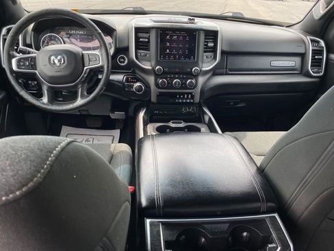 Used 2019 RAM 1500 Big Horn AWD/4WD image 5