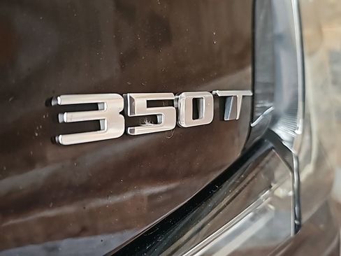 Used 2020 Cadillac XT4 Sport w/ Driver Assist Package image 17