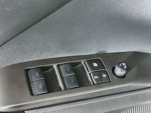 Used 2024 Toyota Camry SE FWD image 15