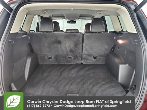 Used 2018 Ford Escape Titanium FWD image 30