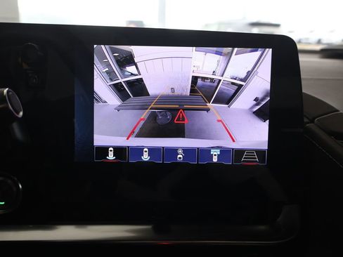 Used 2024 Chevrolet Corvette Stingray Preferred Cpe w/ 2LT image 38