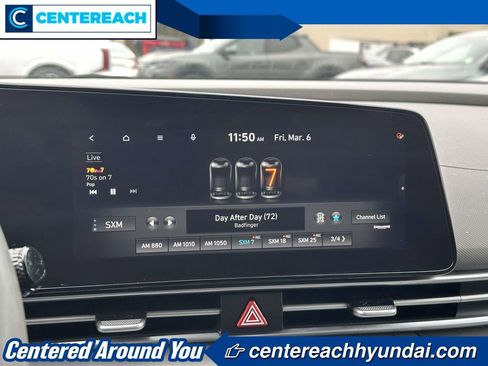 Used 2023 Hyundai Elantra SEL w/ Convenience Package image 23