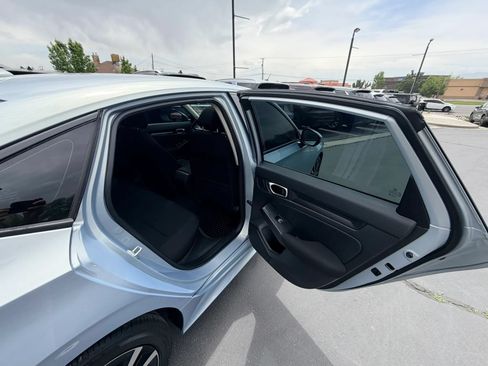Used 2022 Honda Civic EX image 20