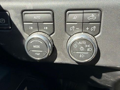 Used 2026 GMC Sierra 1500 Elevation w/ Elevation Premium Package AWD/4WD image 25