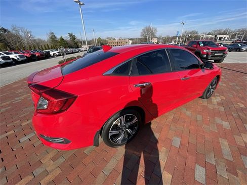 Used 2016 Honda Civic Touring image 33