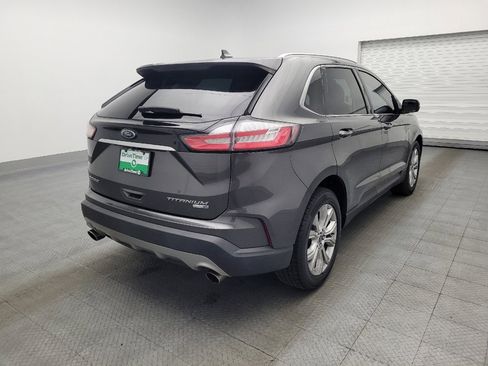 Used 2019 Ford Edge Titanium image 9