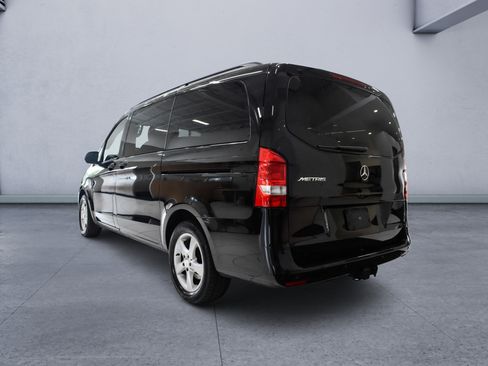 Used 2016 Mercedes-Benz Metris Passenger image 4