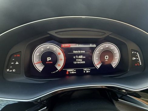 Used 2019 Audi Q8 Prestige image 7