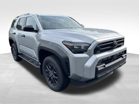 New 2026 Toyota 4Runner SR5 AWD/4WD image 7