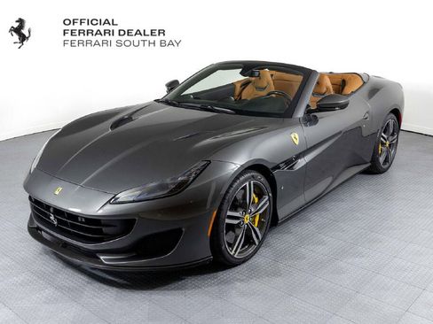 Used 2019 Ferrari Portofino image 1