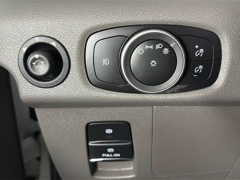 Certified 2023 Ford Transit 250 Low Roof RWD image 20