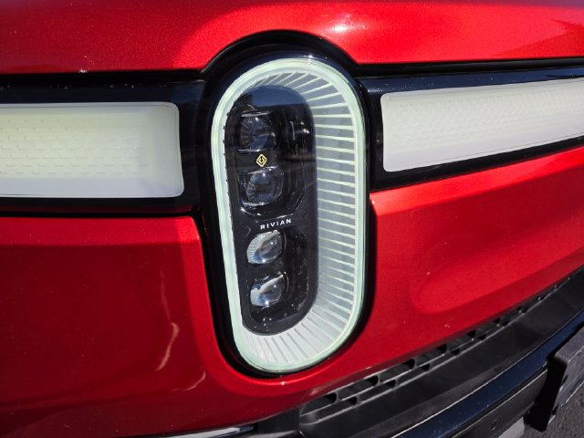 Used 2022 Rivian R1S Launch Edition Quad AWD/4WD image 7