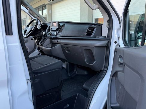 Used 2024 Ford Transit 250 Low Roof w/ Exterior Upgrade Package image 29