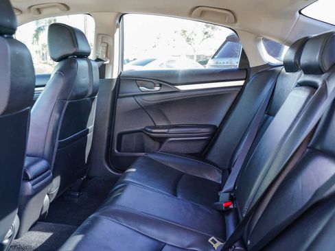 Used 2019 Honda Civic EX-L image 14