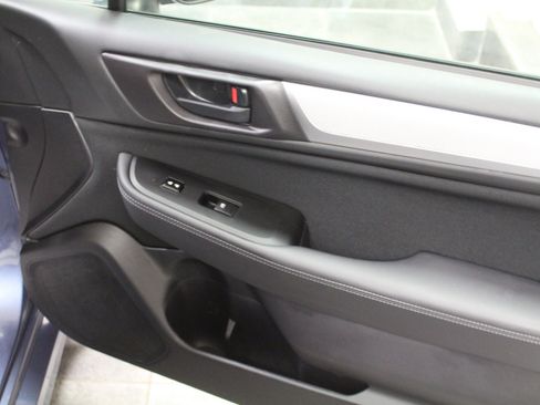 Used 2017 Subaru Legacy 2.5i w/ Alloy Wheel Package image 20