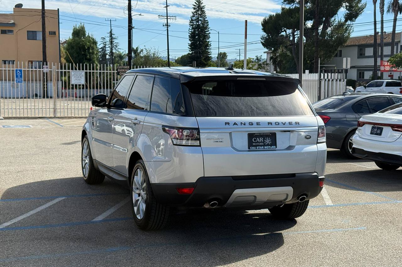 Used 2016 Land Rover Range Rover Sport HSE AWD/4WD image 9