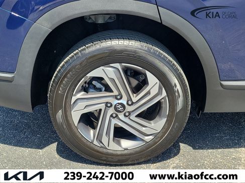 Used 2023 Hyundai Santa Fe SE w/ Cargo Package AWD/4WD image 9