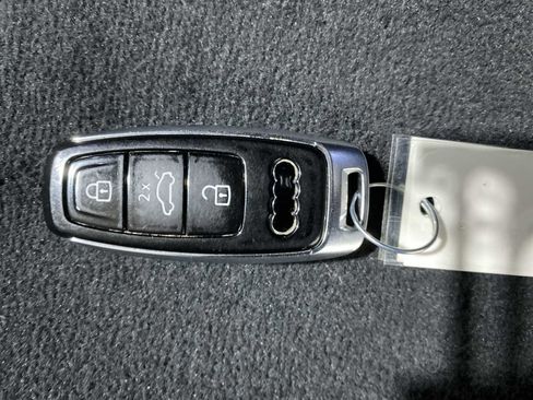 Used 2021 Audi A6 Premium Plus w/ Premium Plus Package image 20