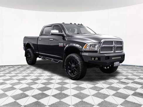 Used 2018 RAM 3500 Laramie w/ Convenience Group AWD/4WD image 15