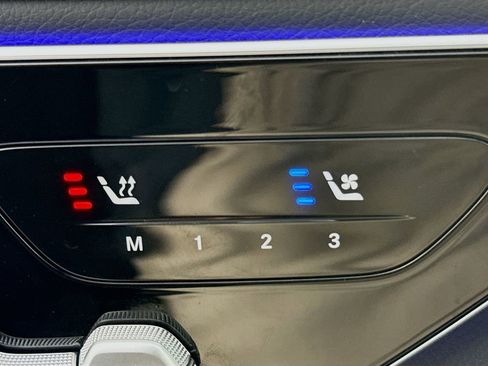 Used 2024 Mercedes-Benz GLC 300 4MATIC w/ AMG Line image 20