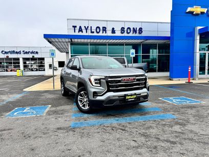 Used 2025 GMC Terrain Elevation