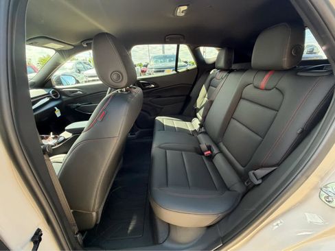 New 2026 Chevrolet Trax RS w/ Driver Confidence Package FWD image 15