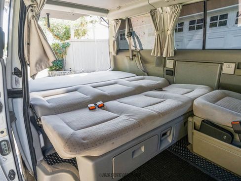 Used 2003 Volkswagen Eurovan MV image 58