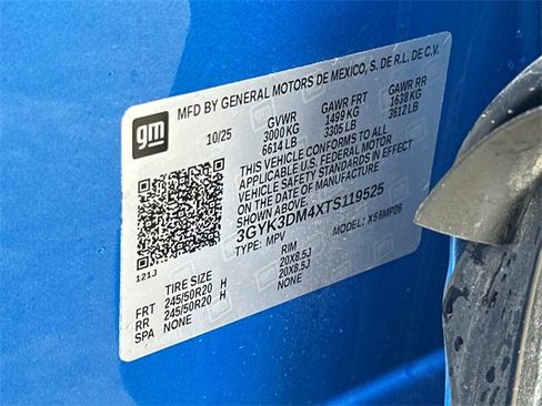 New 2026 Cadillac Optiq Luxury 2 image 18