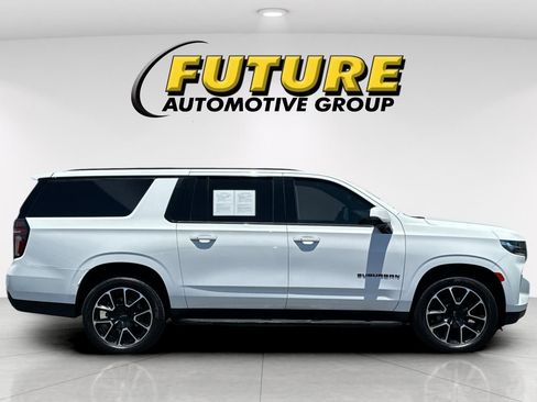 Used 2021 Chevrolet Suburban RST w/ Luxury Package AWD/4WD image 2