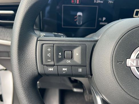 New 2026 Nissan Kicks S image 20