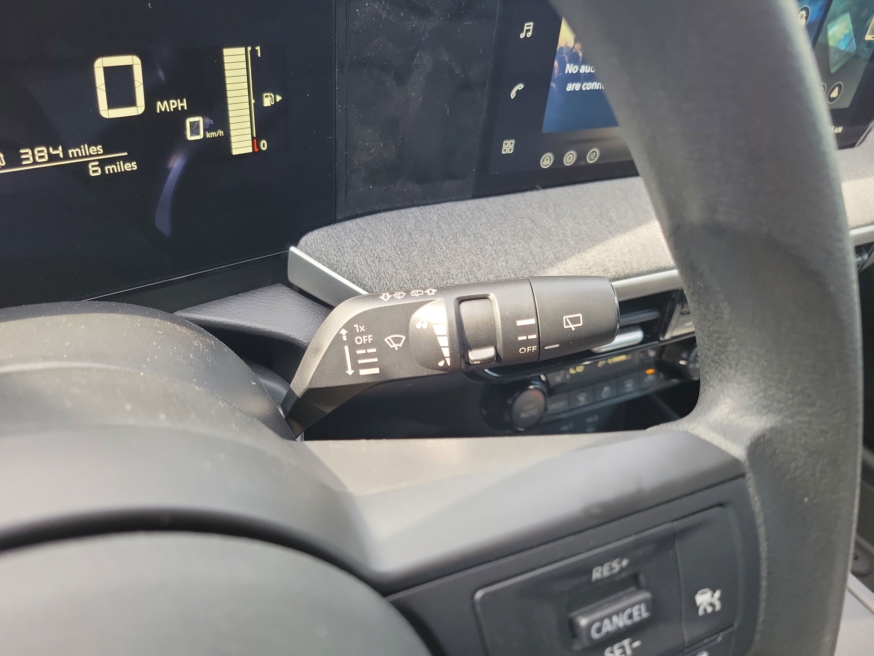Used 2026 Nissan Kicks SV w/ SV Premium Package FWD image 17