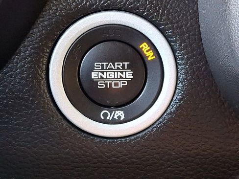 Used 2022 RAM 1500 Big Horn image 30