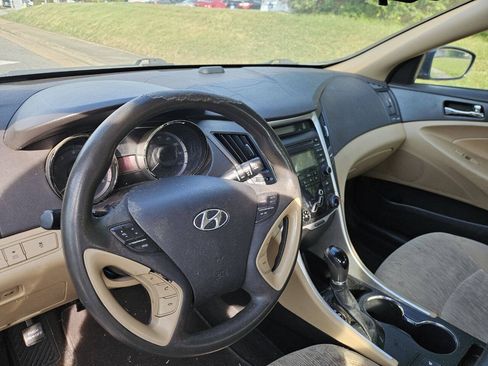 Used 2013 Hyundai Sonata GLS w/ Popular Equipment Pkg FWD image 10