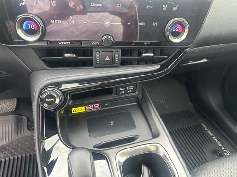 Used 2024 Lexus NX 350 AWD image 17