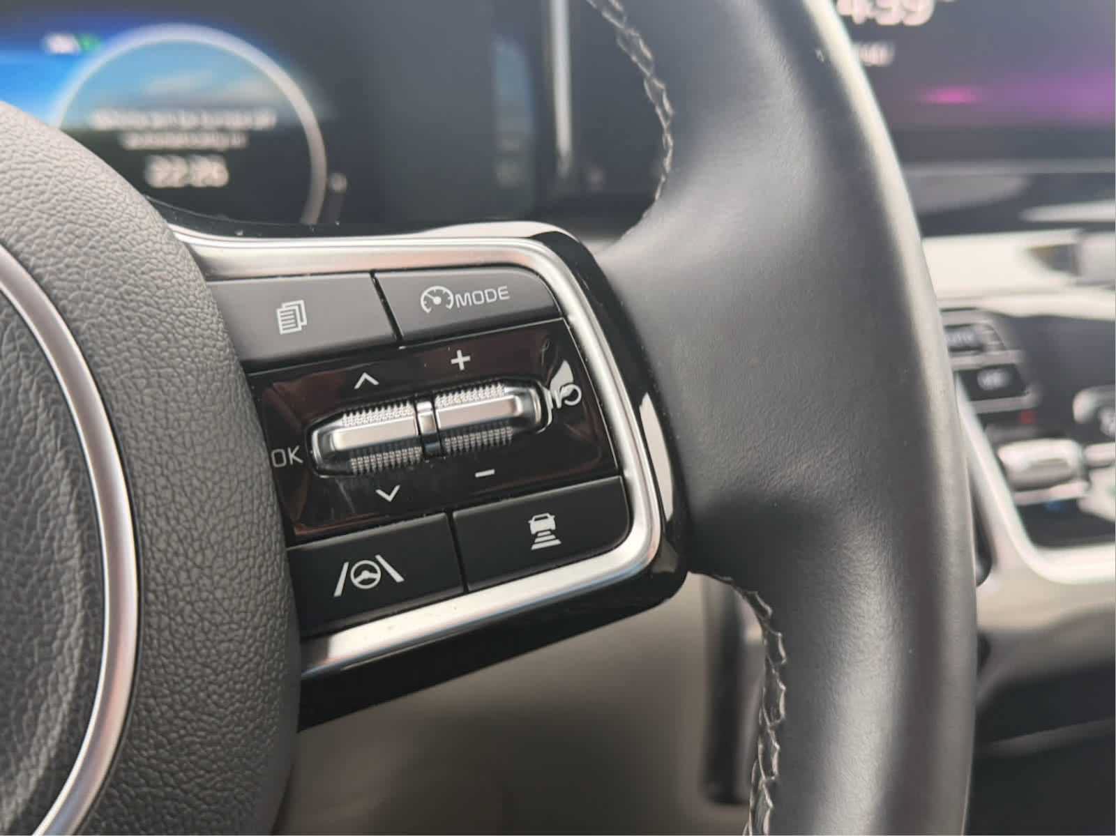 Used 2023 Kia Sorento SX Prestige AWD/4WD image 32