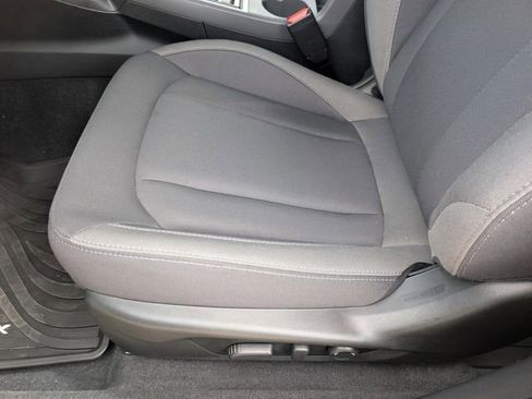 Certified 2025 Subaru Crosstrek 2.0i Premium image 24