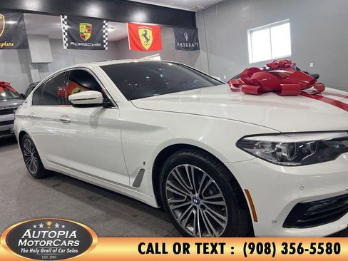Used 2018 BMW 530e xDrive AWD/4WD image 7