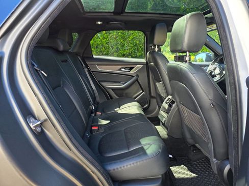 Used 2021 Jaguar F-PACE S image 40