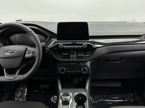 Used 2025 Ford Escape ST-Line image 27