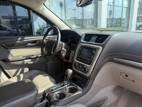 Used 2015 GMC Acadia Denali FWD image 25