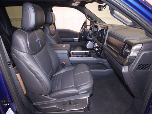 New 2026 Ford F450 Platinum w/ FX4 Off-Road Package image 16