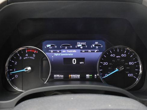 Used 2022 Ford F350 Lariat w/ Chrome Package AWD/4WD image 10